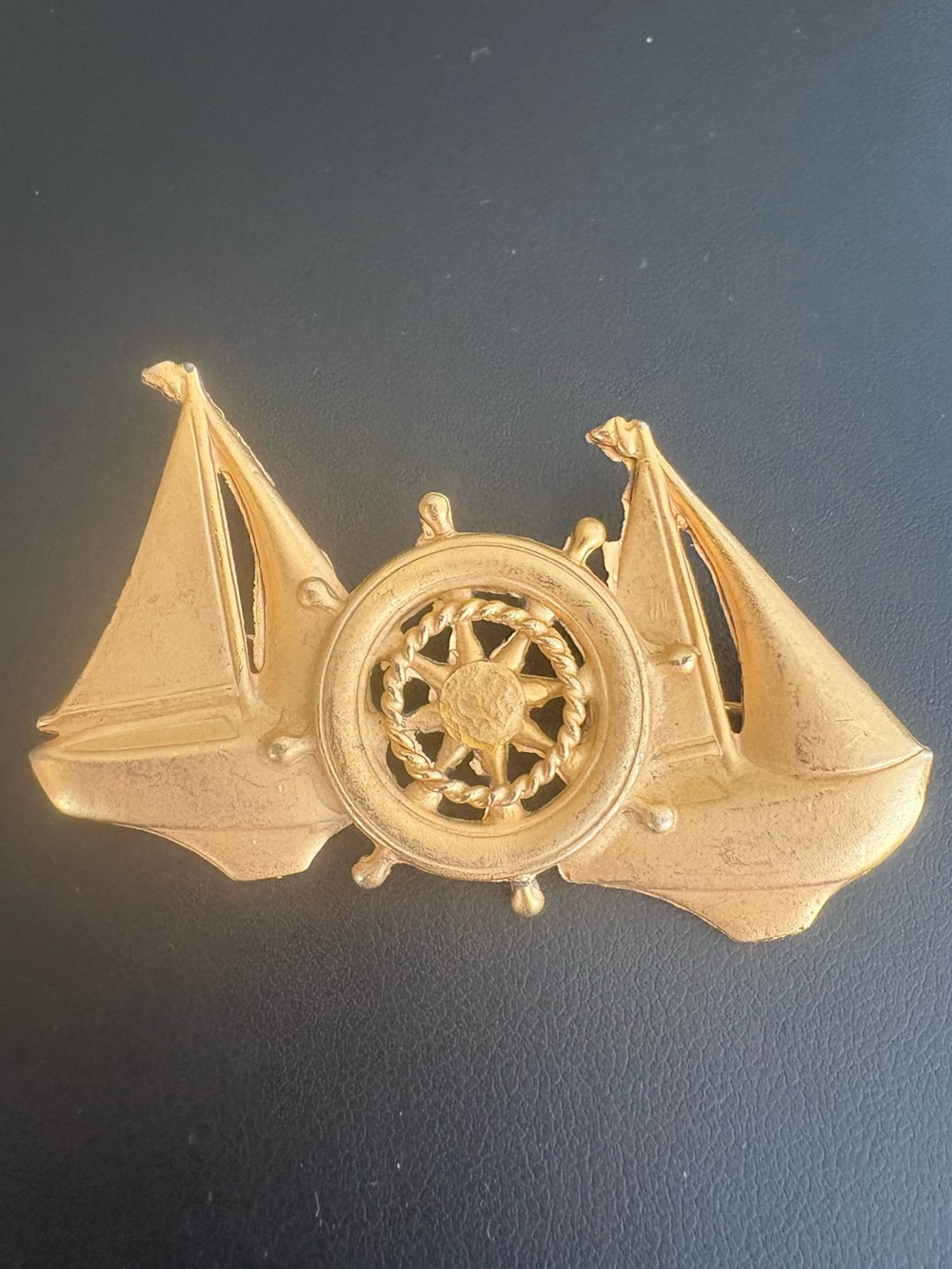 Vintage Nautical Sailboat Wheel Brooch Gold Tone Maritime Pin - Picture 2 of 8